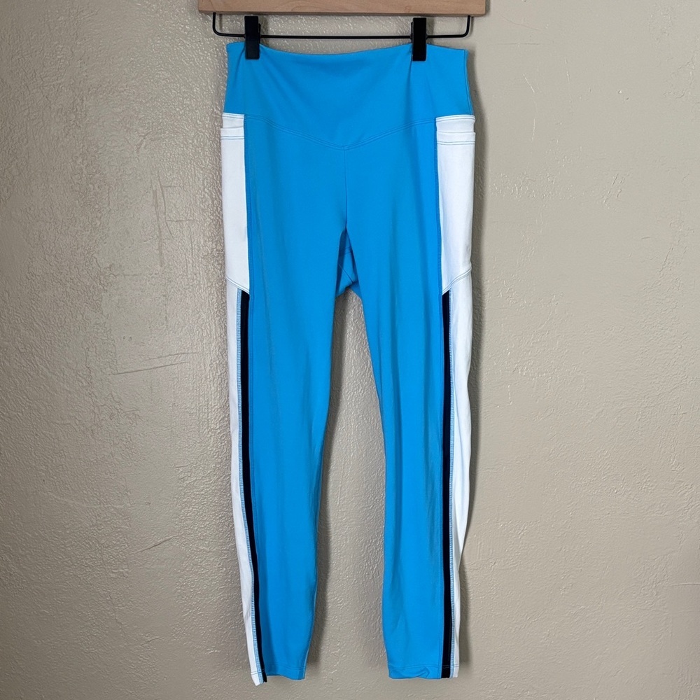 VS PINK Active High Rise 7/8 Length Legging Medium Blue/White NWT Side Pockets